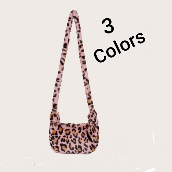 NWOT PINK LEOPARD FAUX FUR CROSSBODY - Picture 2 of 4